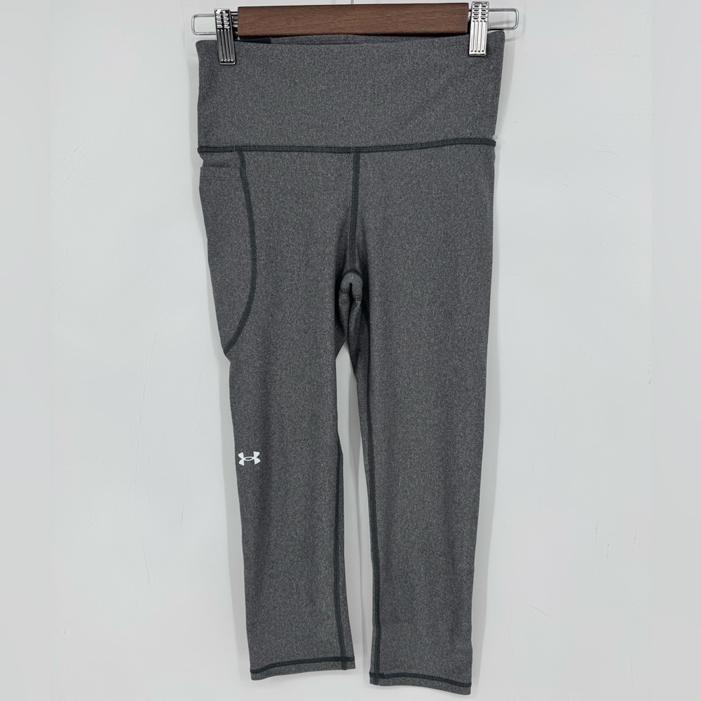 Under Armour Women's NWT Grey Heatgear Capri Compression Leggings Size Small